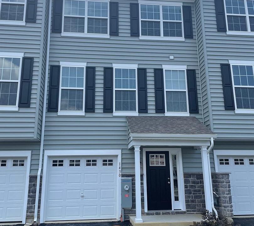 1st image of 1430 Carrick Ct