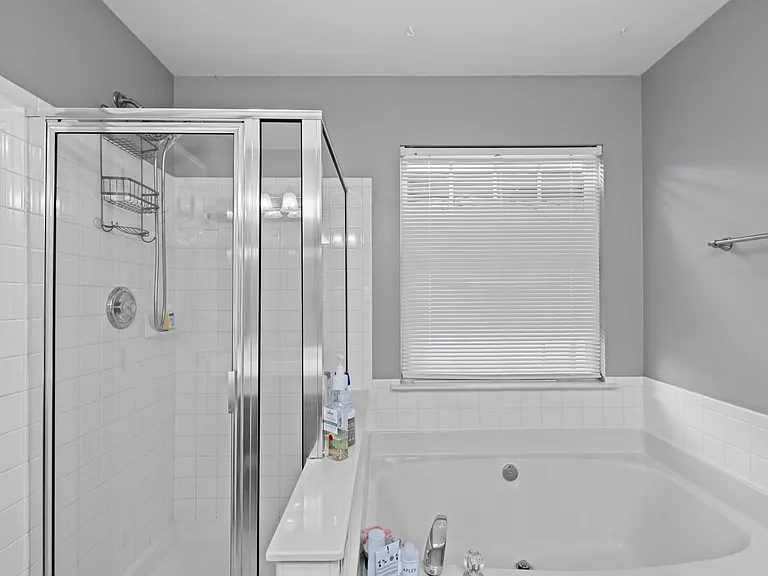 6601 Courtland St — Photo 15