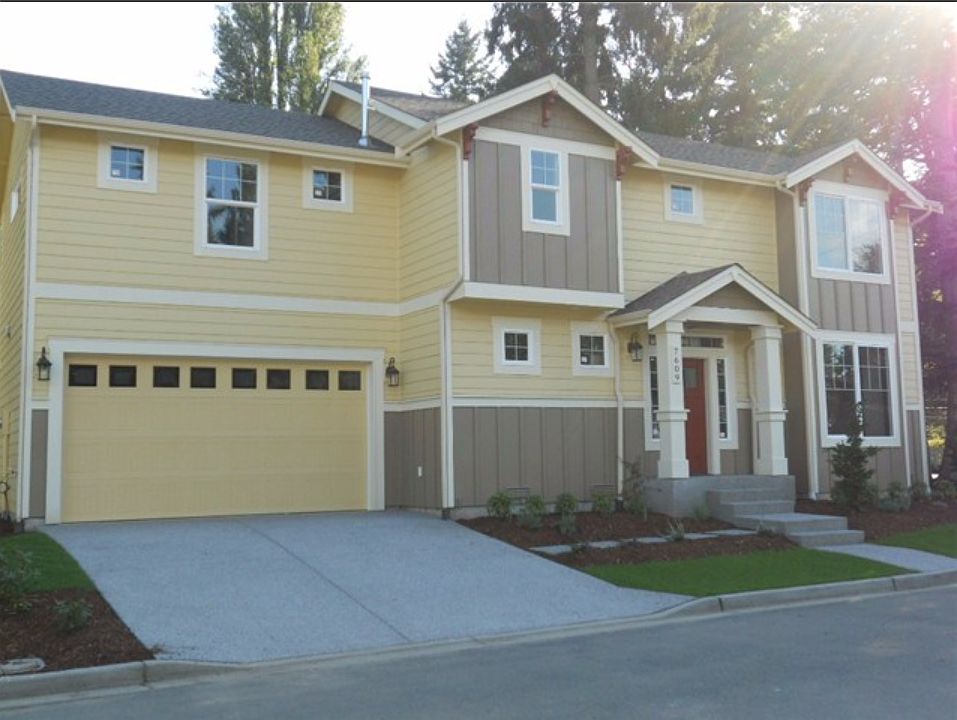 2nd image of 7609 NE 169th Ln