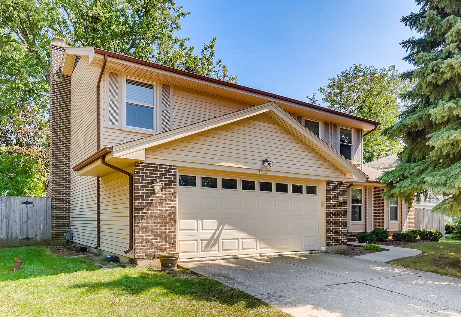 1010 Juniper Pkwy photo 1