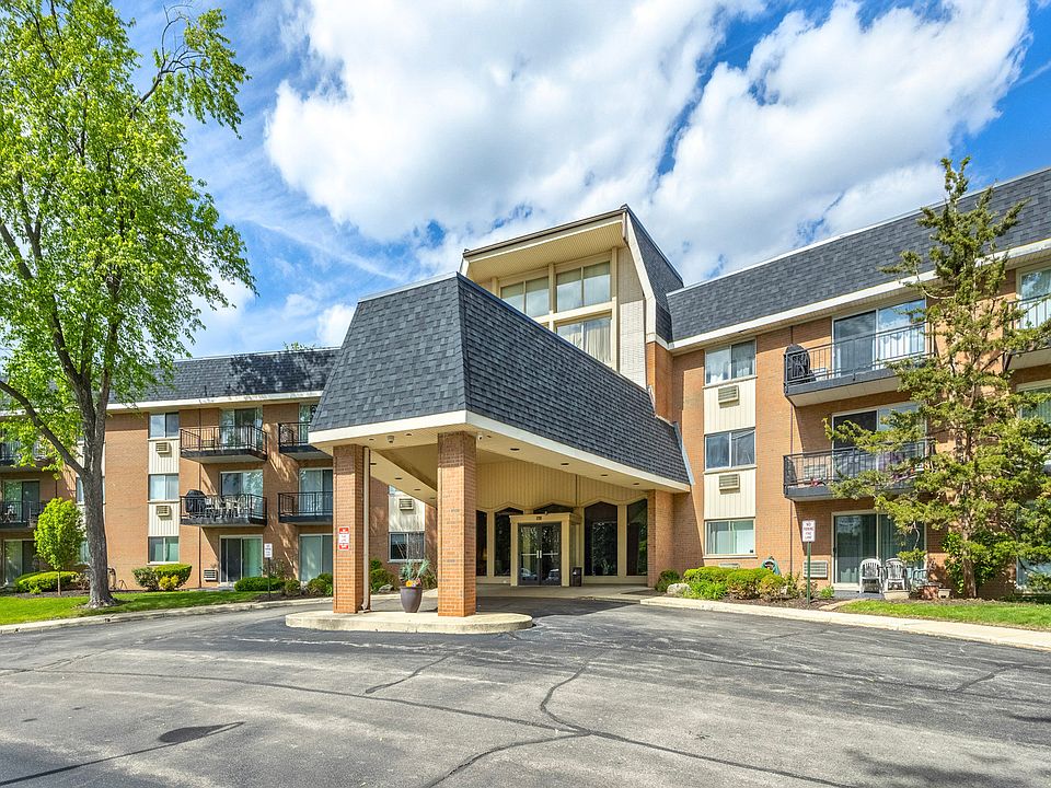 1st image of 1198 Royal Glen Dr APT 304A
