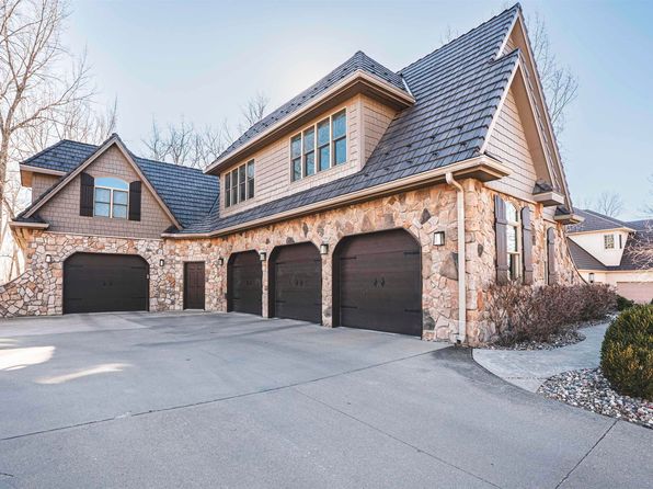 466 Firethorn Trl, Dakota Dunes, SD 57049