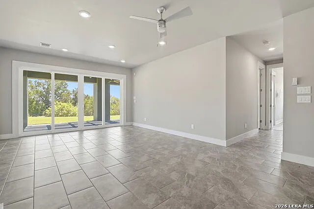 22817 Linwood Rdg — Photo 16