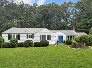 96 Moravia Rd, Avon, CT 06001