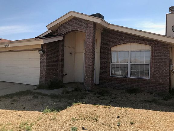 2nd image of 10920 Stonebridge Dr