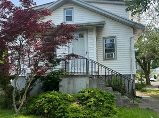 712 Talmadge Ave, Oakhurst, NJ