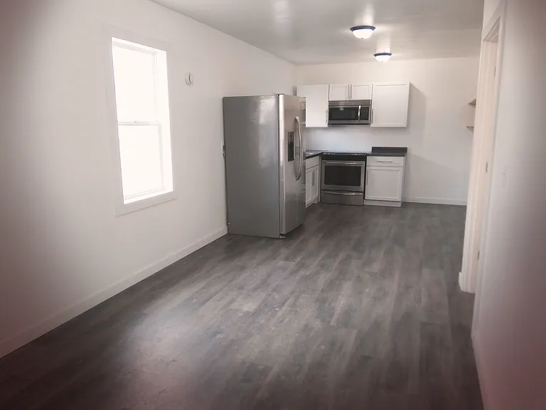 1553 Parkman Rd NW #2 — Photo 3