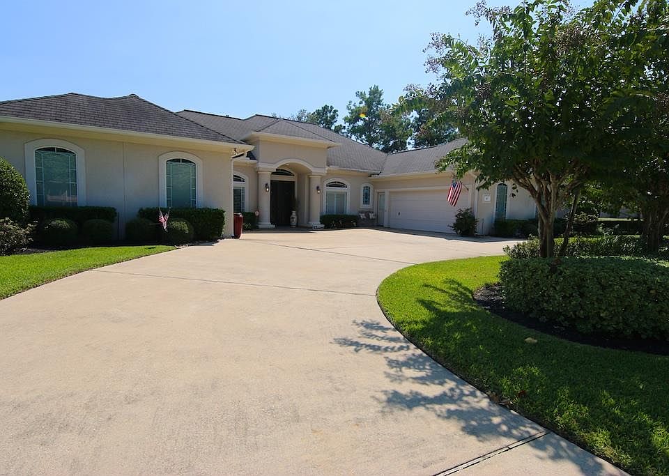 1st image of 147 Wick Willow Dr