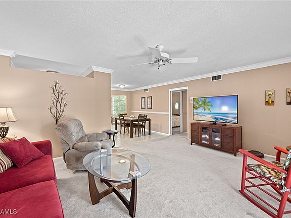 4th image of 7400 College Pkwy APT 8C