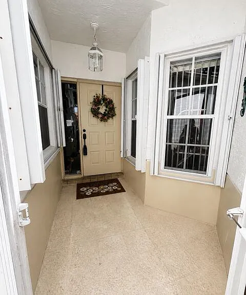 6098 Lake Hibiscus Dr — Photo 11