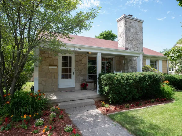 5275 S Lake Dr, Cudahy, WI 53110