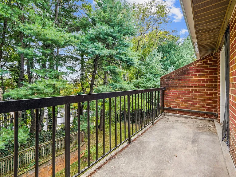 3810 Chesterwood Dr #3810 — Photo 19