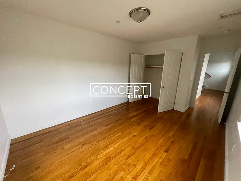 55-65 Circuit Street — Photo 9