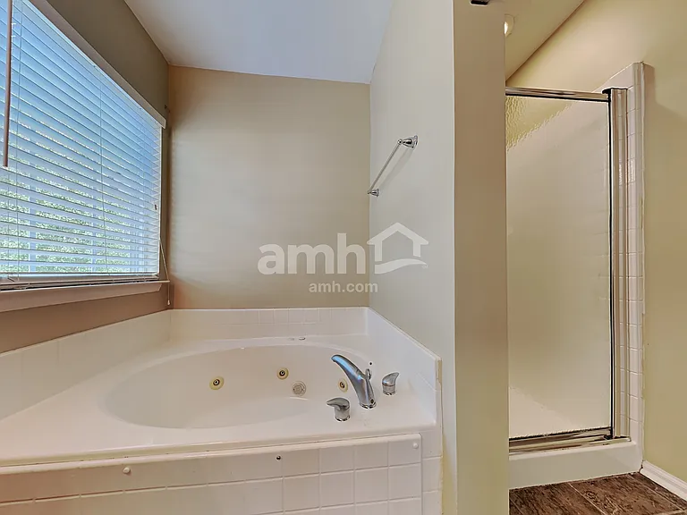 503 Sparkleberry Ln — Photo 15