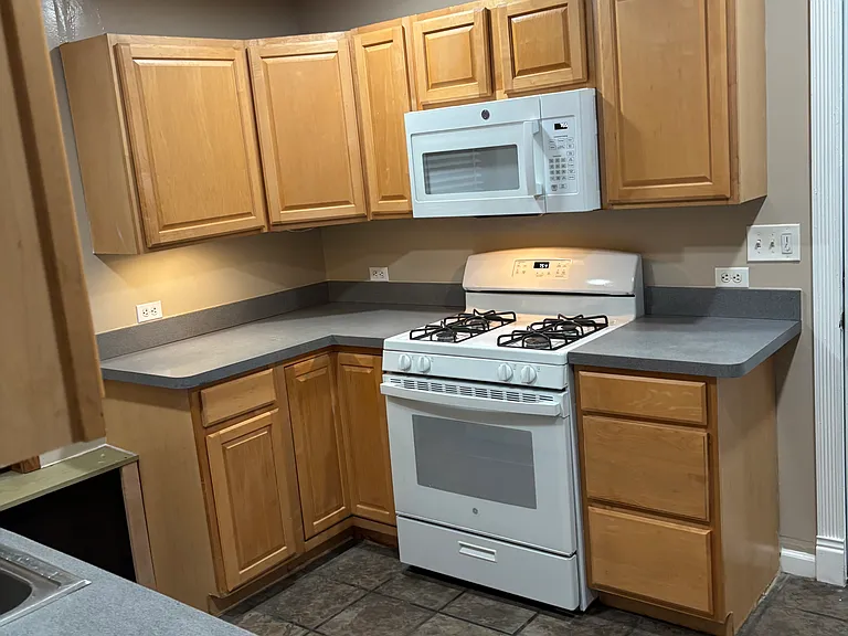 1806 N West St #2 — Photo 7