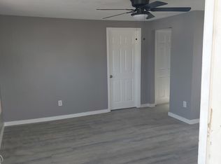 500 1/2 Woodrow Ave, Bakersfield, CA 93308
