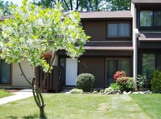 2224 Cartwright Pl, Reston, VA 20191