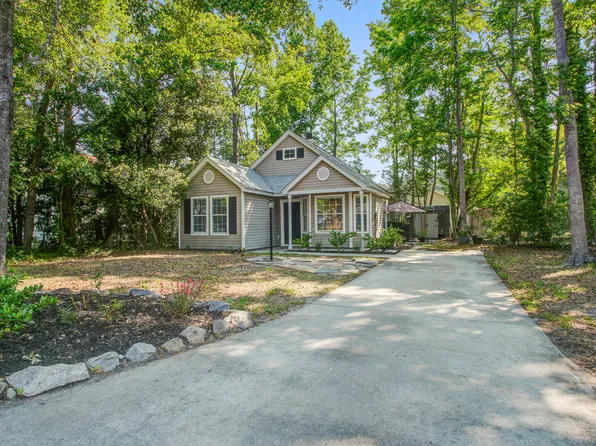 100 Fern Ct, Summerville, SC 29486