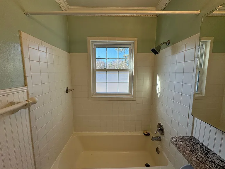 29 Canterbury Rd — Photo 22