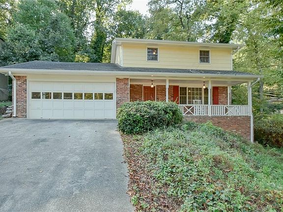 3rd image of 5746 Dekalb Ln