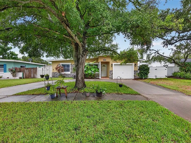 12496 136th Ln — Photo 38
