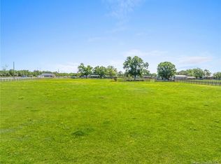 6065 Tom Hebert Rd, Lake Charles, LA 70607