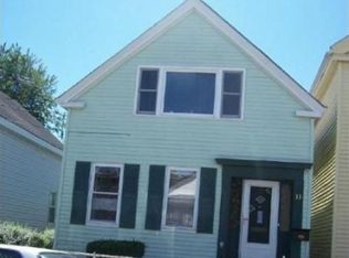 33 Walnut St, Lowell, MA 01852