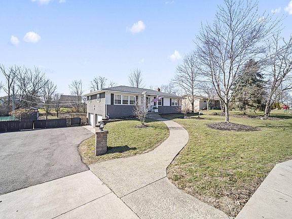 3rd image of 2431 White Rd