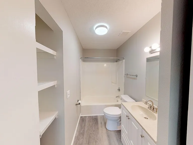 3426 Douglas Rd — Photo 5