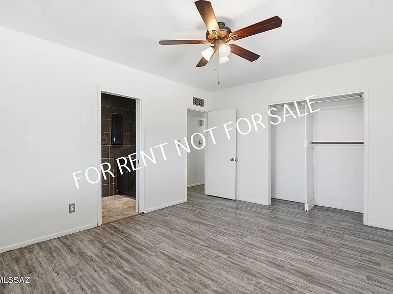 5626 E 4th St — Photo 17