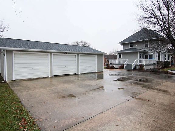 3rd image of 506 Long St