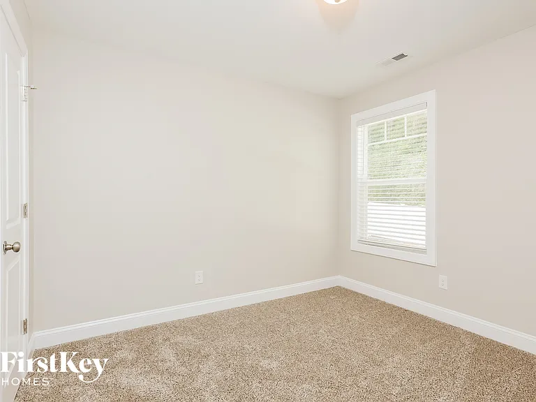 80 Alpha Ct — Photo 12