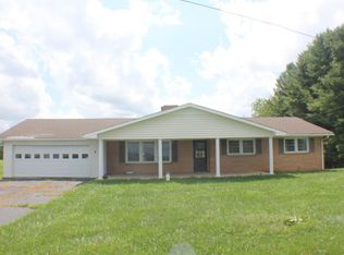 318 Marthas Knob Rd, Galax, VA 24333