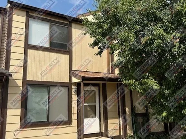 720 S Gurley Ave, Gillette, WY 82716