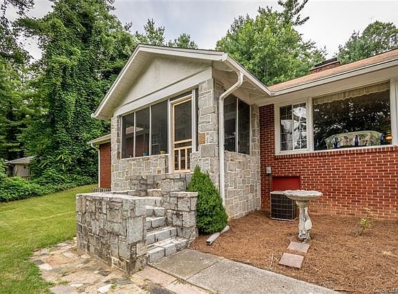 2nd image of 1035 Sylvan Blvd