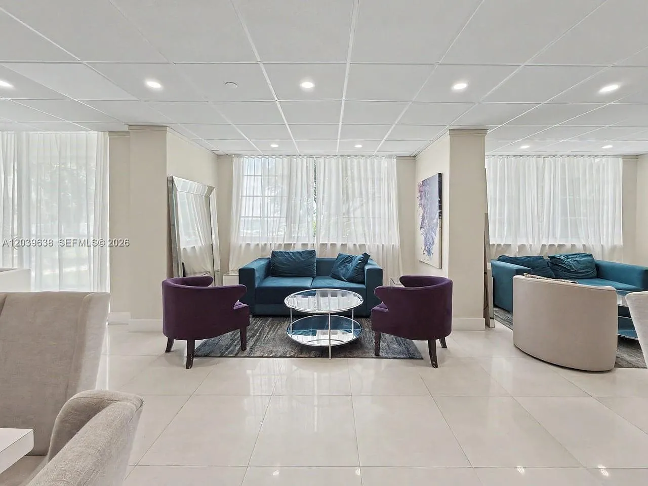 Bay Park Towers Condo — Photo 2