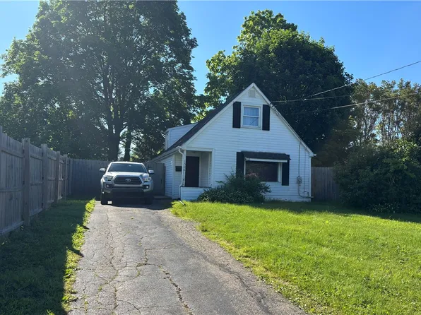 1506 2nd St, Natrona Heights, PA 15065