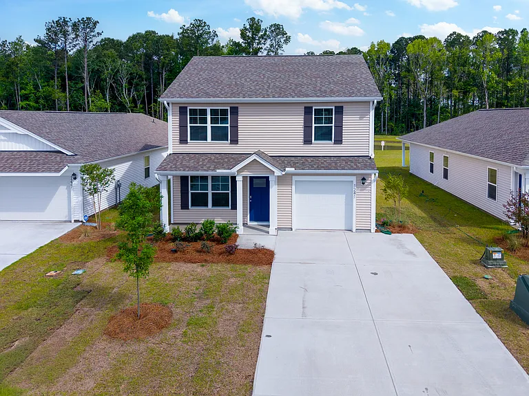 1241 Skystone Loop NE — Photo 1