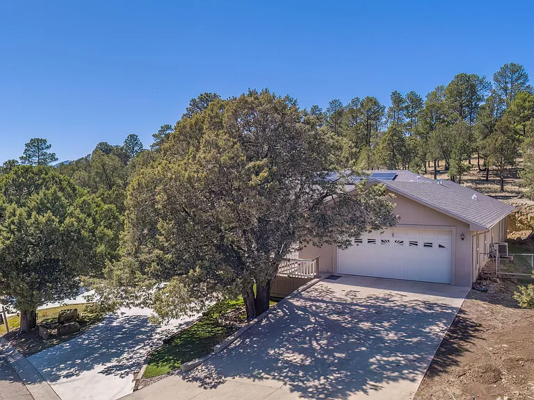 111 Coker Ln — Photo 79