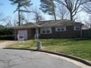 1422 Tartan Ln, Hampton, VA 23663
