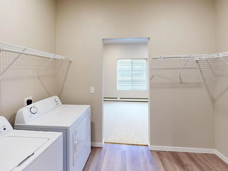 The Plains Apartments — Photo 35
