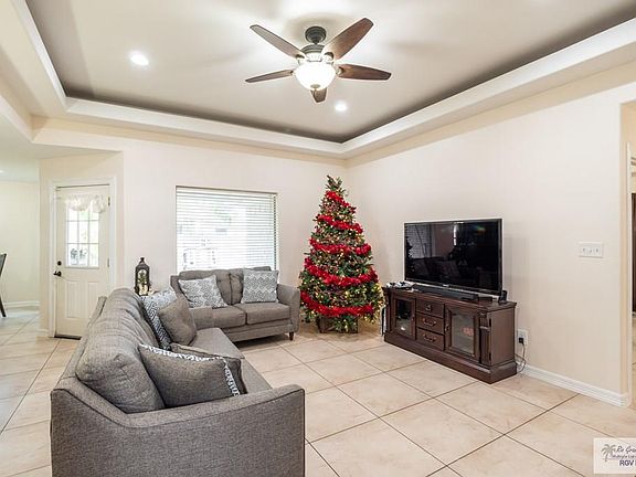 2nd image of 6745 Tenaza Dr