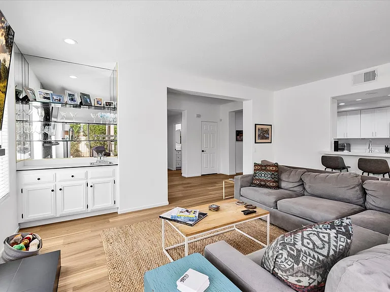48137 Vista Cielo — Photo 3