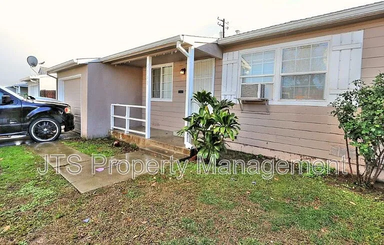 5302 Gordon Dr — Photo 49