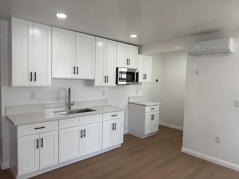 City Terrace Dr — Photo 1