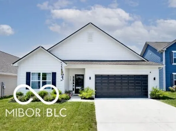 4726 Amber Wood Ln, Indianapolis, IN 46235