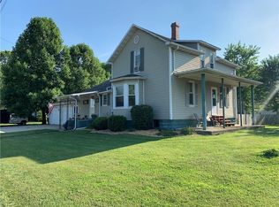 802 W Grant Ave, Altamont, IL 62411