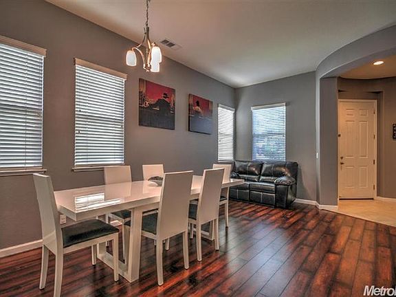 5th image of 5609 Saxon Way