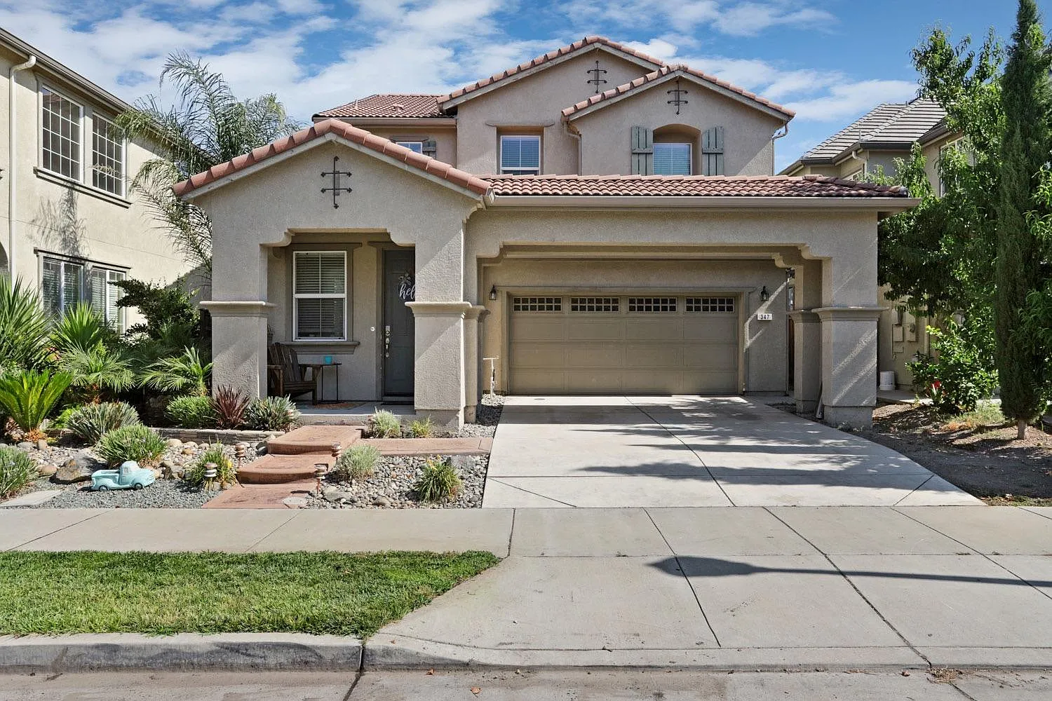 347 Autumn Rain Dr photo 1