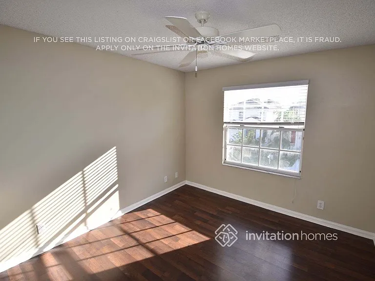 7901 Lakewood Cove Ct — Photo 8